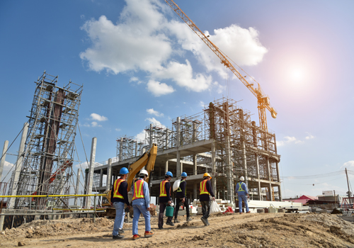Photo of Cartagena's cathedral at the background and some colonial style houses